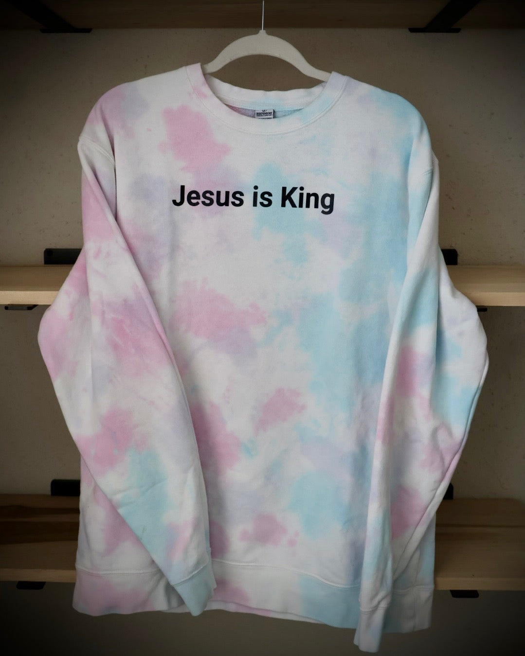 Jesus is King Crew Neck